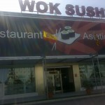 Puerta de sushi Wok en Elche